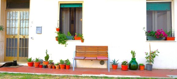 3-salle Appartement à Pontedera, Italy No. 293020 8