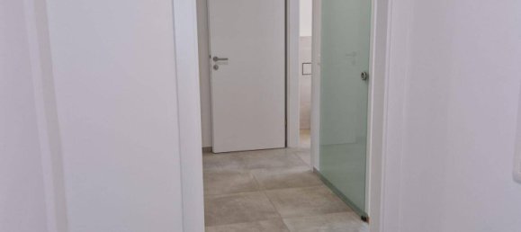 2-salle Appartement à Favoriten, Austria No. 250374 6