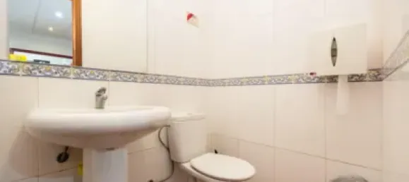 Propiedad comercial en Granada, Spain 120 m² No. 181213 26