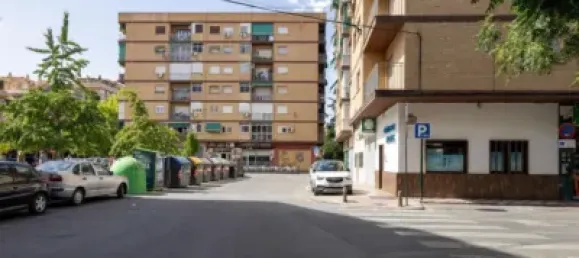 Propiedad comercial en Granada, Spain 120 m² No. 181213 3