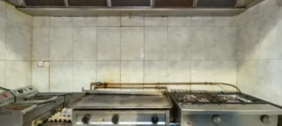 Propiedad comercial en Granada, Spain 120 m² No. 181213 15