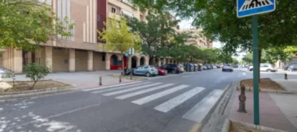 Propiedad comercial en Granada, Spain 120 m² No. 181213 38