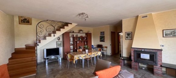 5 غرف نوم فيلا في Recco, Italy رقم 312690 16