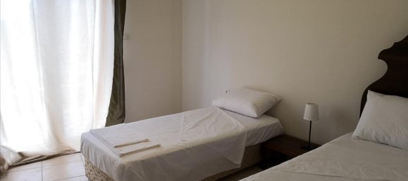 3 Schlafzimmer Gewerbliche Immobilie in Polygyros, Greece, Nr. 5256 16