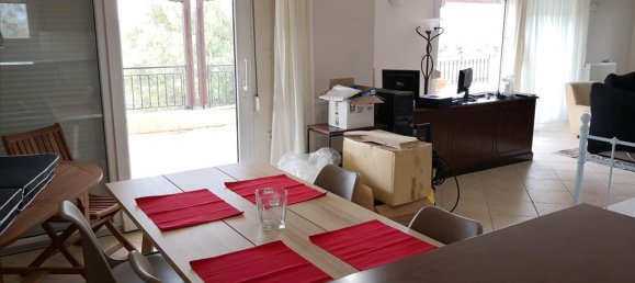 3 Schlafzimmer Gewerbliche Immobilie in Polygyros, Greece, Nr. 5256 7