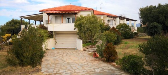 3 Schlafzimmer Gewerbliche Immobilie in Polygyros, Greece, Nr. 5256 2