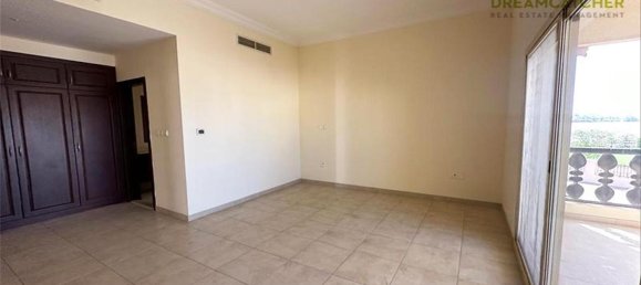 Villa T5 em Al Hamra Village, UAE N.º 34920 18