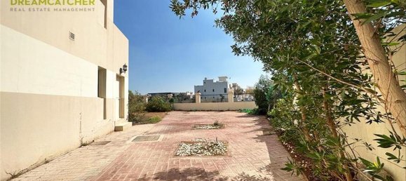 Villa T5 em Al Hamra Village, UAE N.º 34920 26