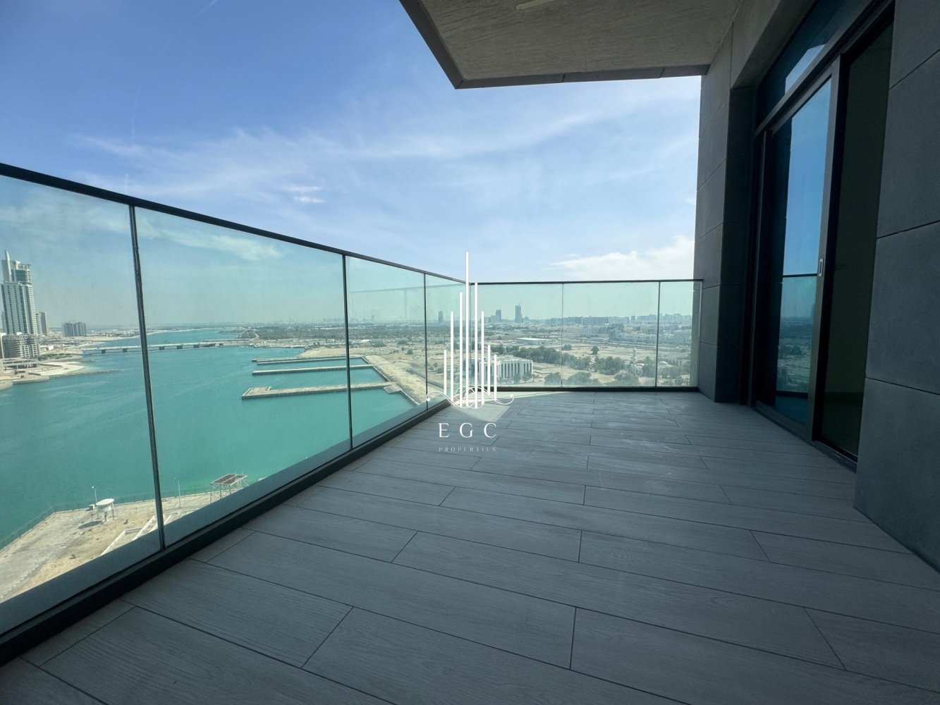 2 bedrooms Apartment in Tourist Club Area, UAE No. 31166