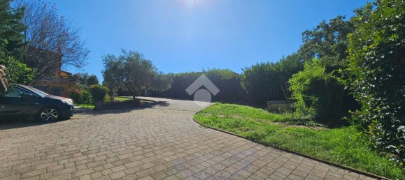 8 rooms Villa in Fiano Romano, Italy No. 4820 10