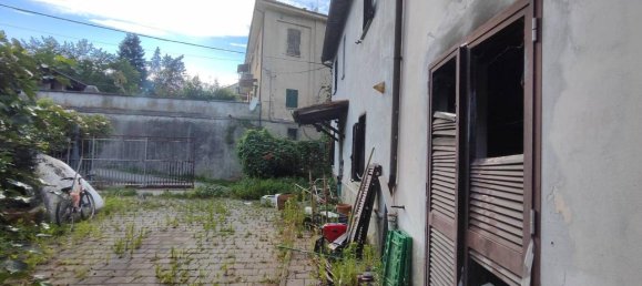 10 rooms House in Incisa Scapaccino, Italy No. 33749 3