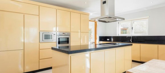 4 bedrooms Villa in Albufeira, Portugal No. 125543 9