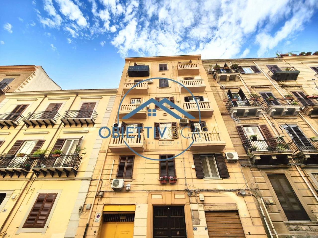 6-Zimmer Wohnung in Palermo, Italy, Nr. 166037