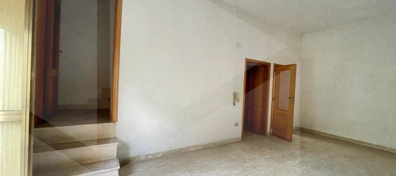 3 rooms House in San Giovanni Rotondo, Italy No. 31395 5