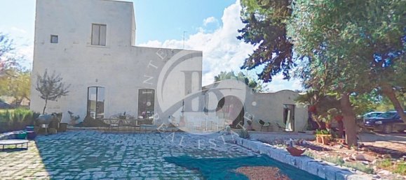 4 bedrooms Villa in Ostuni, Italy No. 156582 11