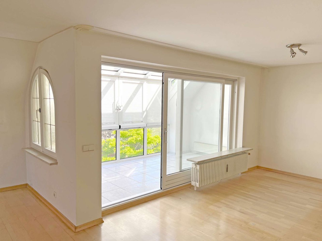 Дуплекс с 4 комнатами в Мюнхен, Германия № 253380