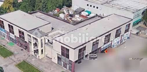 2 rooms Warehouse in Reggio Emilia, Italy No. 317430