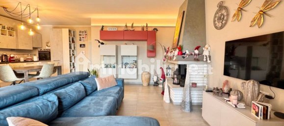 2 Schlafzimmer Haus in Parma, Italy, Nr. 227255 2