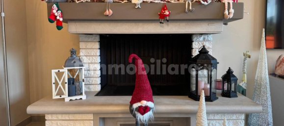 2 Schlafzimmer Haus in Parma, Italy, Nr. 227255 15