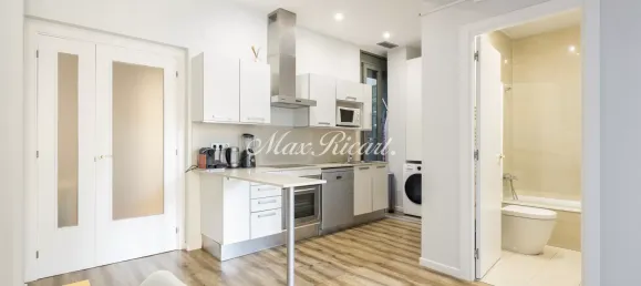 2 rooms Apartment in Eixample, Spain No. 24910 8