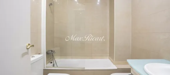 2 rooms Apartment in Eixample, Spain No. 24910 17