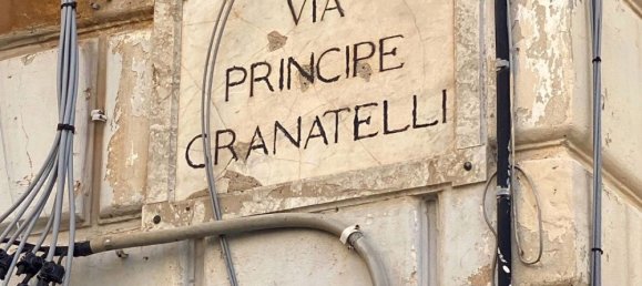 9 rooms Apartment in Palermo, Italy No. 178469 2