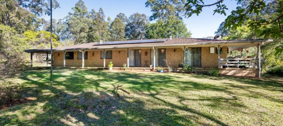 4 غرف نوم مزرعة في Nana Glen, Australia رقم 1000 6