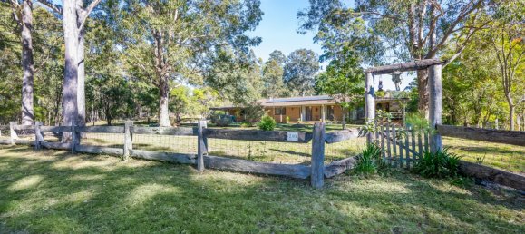 4 غرف نوم مزرعة في Nana Glen, Australia رقم 1000 5