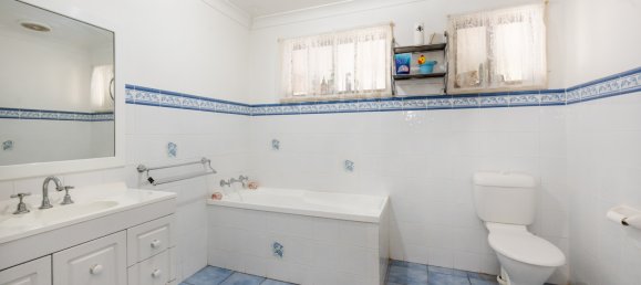 4 غرف نوم مزرعة في Nana Glen, Australia رقم 1000 16