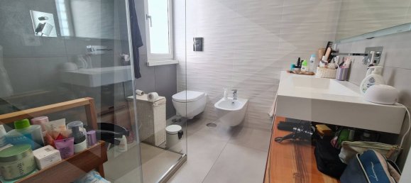 Квартира с 3 комнатами в Лушано, Италия № 24567 28