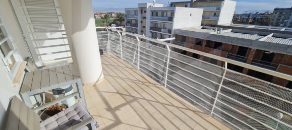 Квартира с 3 комнатами в Лушано, Италия № 24567 17