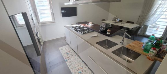 Квартира с 3 комнатами в Лушано, Италия № 24567 5