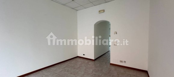 Imóvel comercial de 2 divisões em Treviolo, Italy N.º 14319 6