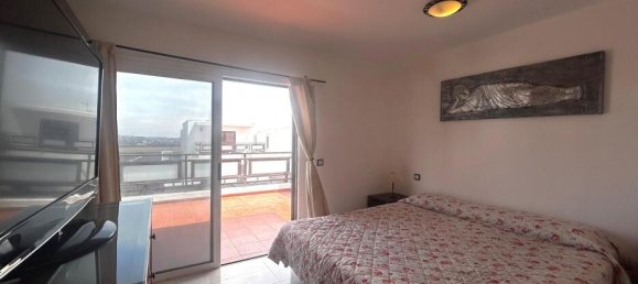 Дуплекс с 6 спальнями в Сан-Бартоломе, Испания № 167514 8