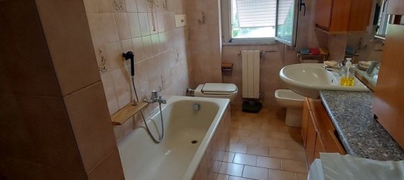 3 rooms Apartment in Meda, Italy No. 126206 9