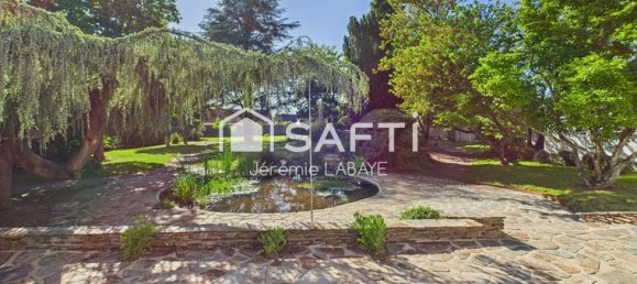 Casa de 5 dormitorios en Chateauroux, France No. 302817 2