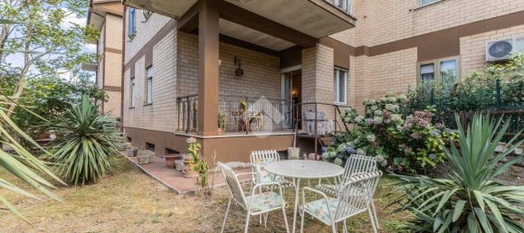 Квартира с 2 спальнями в Рончильоне, Италия № 267058 16