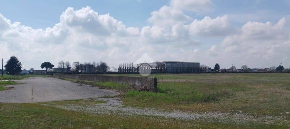 50681m² Land in Dello, Italy No. 2205 6