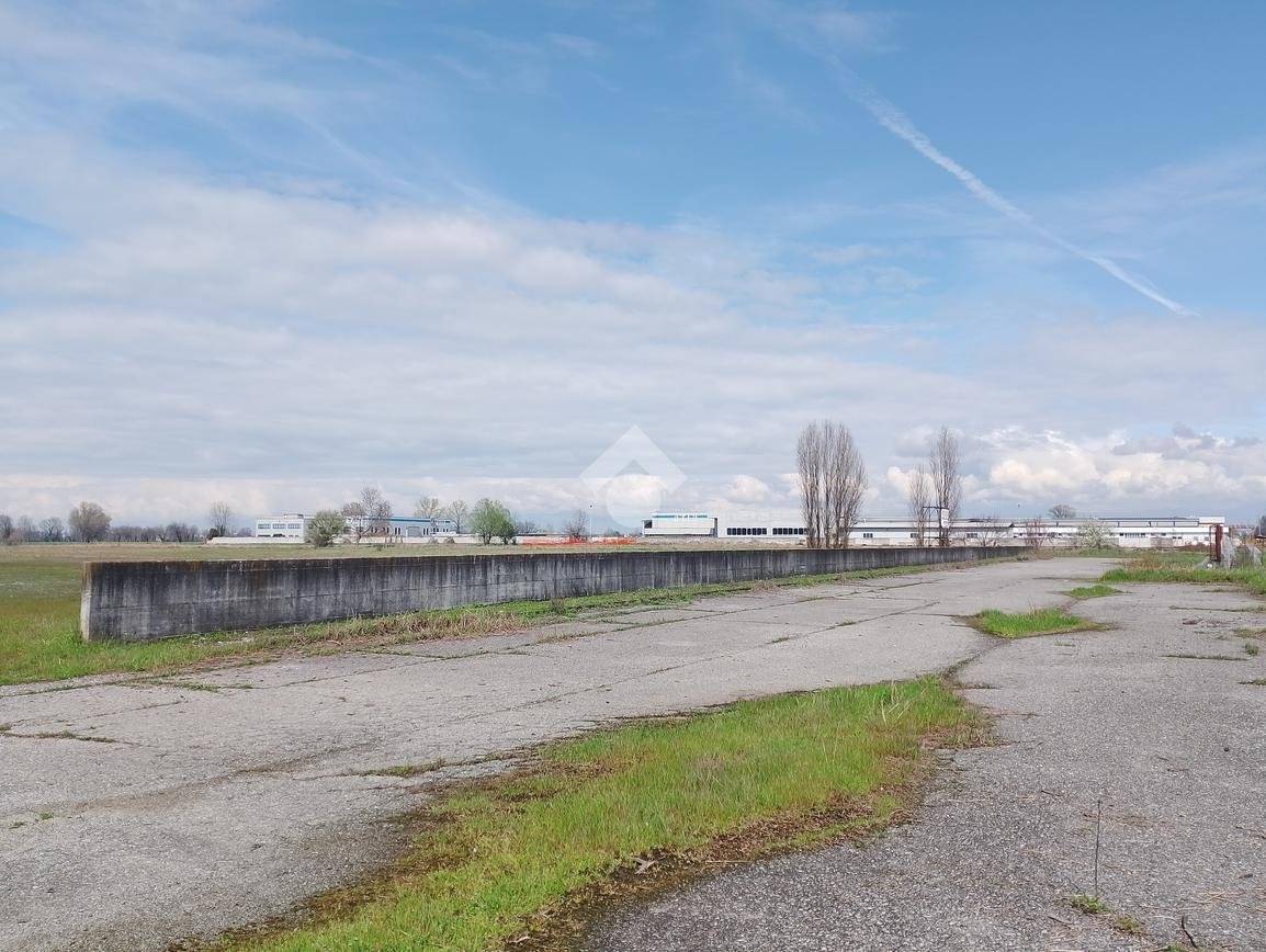 50681m² Land in Dello, Italy No. 2205