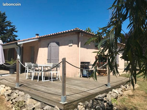 3 bedrooms House in Virazeil, France No. 300308