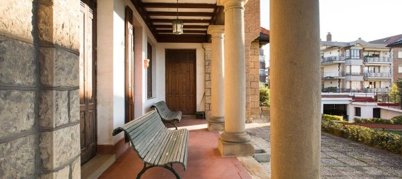 10 chambres Maison à Basque Autonomous Community, Spain No. 148969 20