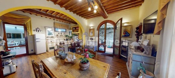 Квартира с 3 спальнями в Ластра а Синья, Италия № 222449 3