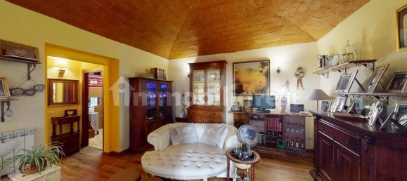 Квартира с 3 спальнями в Ластра а Синья, Италия № 222449 10