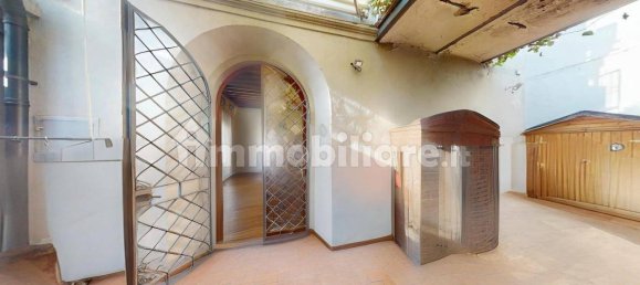 Квартира с 3 спальнями в Ластра а Синья, Италия № 222449 5