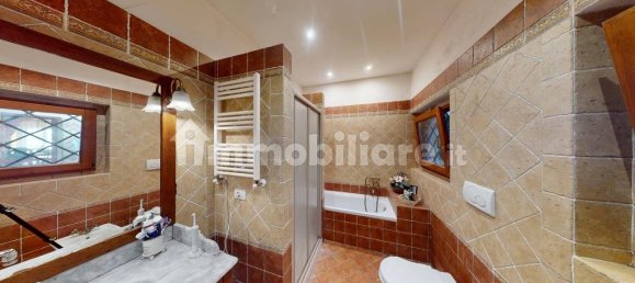 Квартира с 3 спальнями в Ластра а Синья, Италия № 222449 17