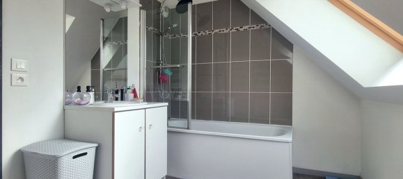 3 Schlafzimmer Haus in Crespin, France, Nr. 330262 16