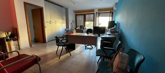 6 rooms Apartment in Sardinia, Italy No. 247915 4