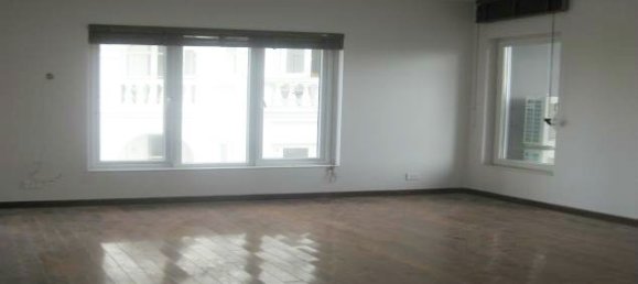 5 bedrooms House in Tay Ho, Vietnam No. 4721 11