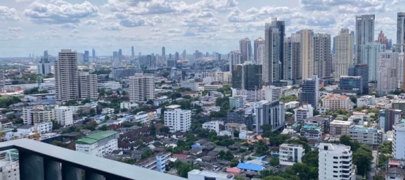 1 chambre Condo à Khlong Toei, Thailand No. 9519 9