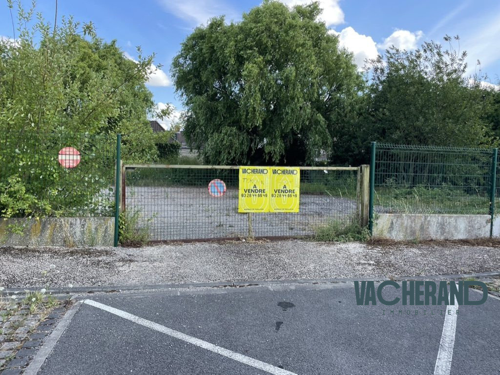 Grundstück in Isbergues, France, Nr. 92616